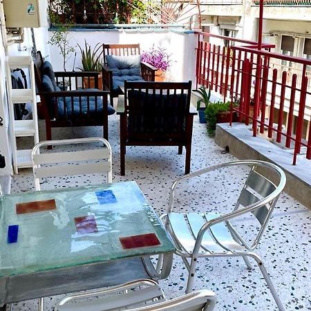 Quiet City Centre Apartment With Large Balcony Солун Екстериор снимка